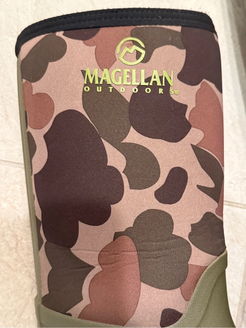 Magellan Outdoors Youth 3D Camo Waterproof Rain Boots Green Brown 172587 Size 3